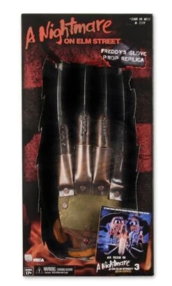 NECA A Nightmare On Elm Street 3 Dream Warriors Freddys Glove Prop Replica -Go Figure Collectables Sales 1424730476 jpg 60040b770e9eb