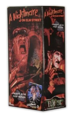 NECA A Nightmare On Elm Street 3 Dream Warriors Freddys Glove Prop Replica -Go Figure Collectables Sales 1424730486 jpg 60040b7948d70