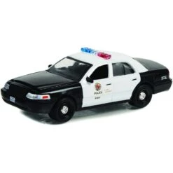 Greenlight Drive (2011) 2001 Ford Crown Victoria Police Interceptor 1:64 Model Car -Go Figure Collectables Sales dusty jpgre jpg 63e1b20f65cd1