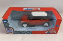Vintage Fastlane 1998 Red Mini-Cooper 1:32 Scale Diecast Car -Go Figure Collectables Sales pxl 20210519 015650833 night jpg 60a4a75f82dbd