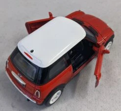 Vintage Fastlane 1998 Red Mini-Cooper 1:32 Scale Diecast Car -Go Figure Collectables Sales pxl 20210519 015736873 night jpg 60a4a76b1f588