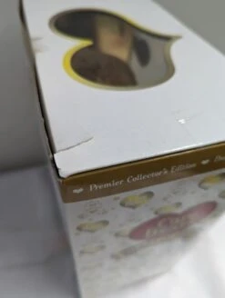 JAKKS PACIFIC Care Bears Heart Of Gold Premier Collector's Edition Plush With Exclusive DVD 2008 -Go Figure Collectables Sales pxl 20221026 022223794 jpg 6358aee151160