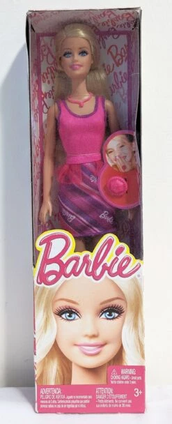 MATTEL Barbie Ring Series 2014 Doll -Go Figure Collectables Sales pxl 20221107 224950481 jpg 6369c88f03755