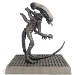 Alien Konami SF Movie Selection Vol.1 1979 Alien Big Chap Xenomorph Figure 7 Alien Konami SF Movie Selection Vol.1 1979 Alien Big Chap Xenomorph Figure -Go Figure Collectables Sales q1 jpg 6425244aa00ff