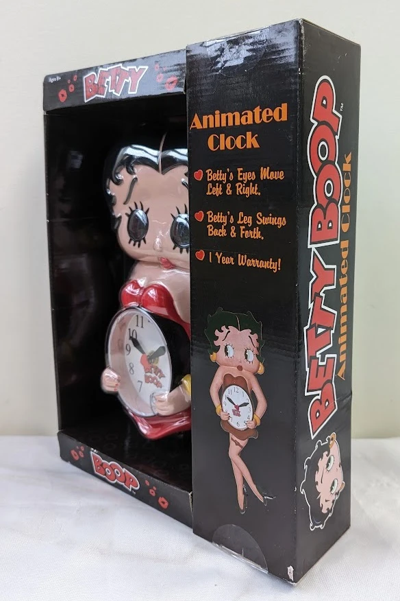 N/A Betty Boop 16" Animated Motion Wall Clock 2 N/A Betty Boop 16" Animated Motion Wall Clock - Image 2