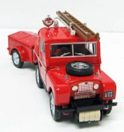 Matchbox Yesteryear Fire Engine Series 1:60 Scale Land Rover Auxiliary 1948 YFE02 -Go Figure Collectables Sales vaz4tonwumdolr562094swzj0w4yxezhs3i4pmsr png 63ce12d92405e